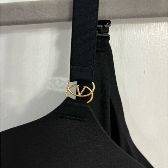 Victorias Secret Black Wireless Padded Bra NWOT 40C - Picture 2 of 2